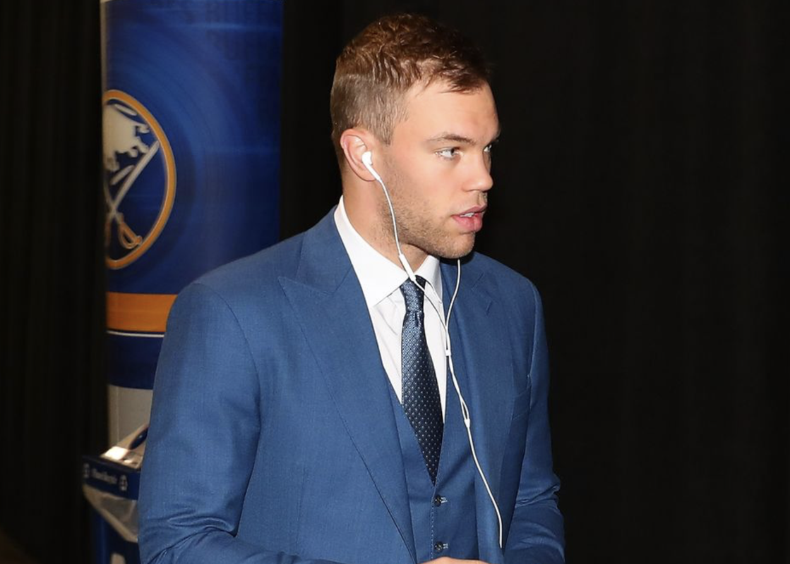 Taylor Hall aurait rejeté les Sabres...