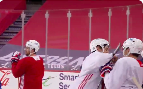 Jesperi Kotkaniemi se prend pour un NINJA!!!!