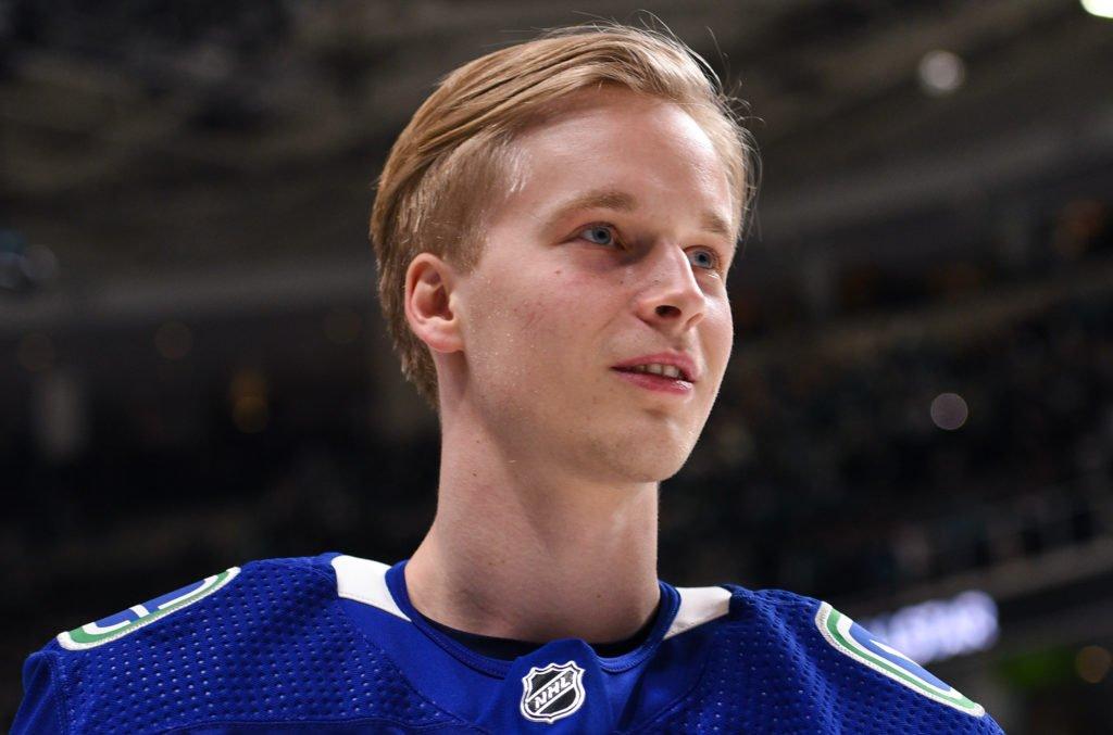 Elias Pettersson à Montréal: Sportsnet rajoute de l'HUILE sur le FEU,...