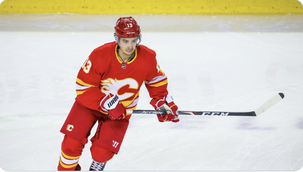 Johnny Gaudreau fait passer les Flames, pour les pas fins...