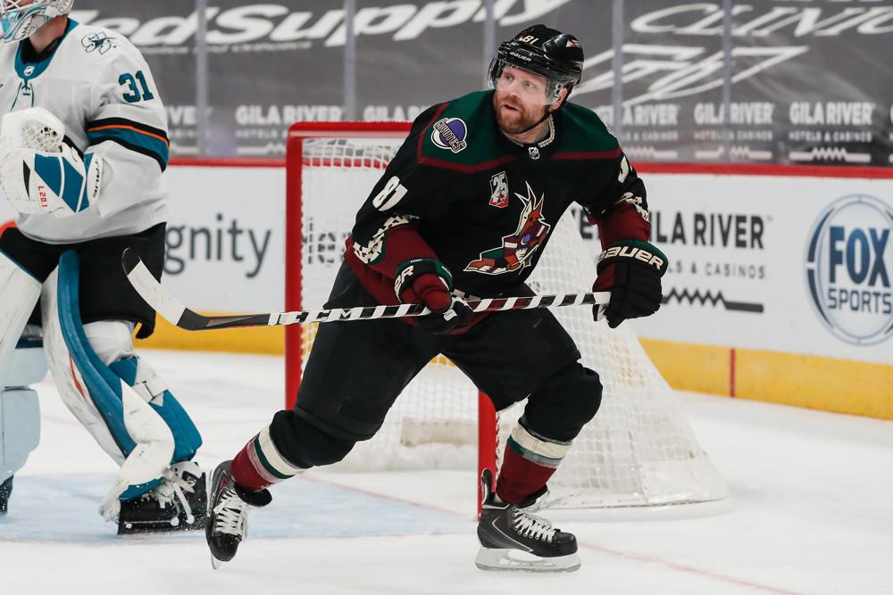 Phil Kessel sur le marché en Arizona...