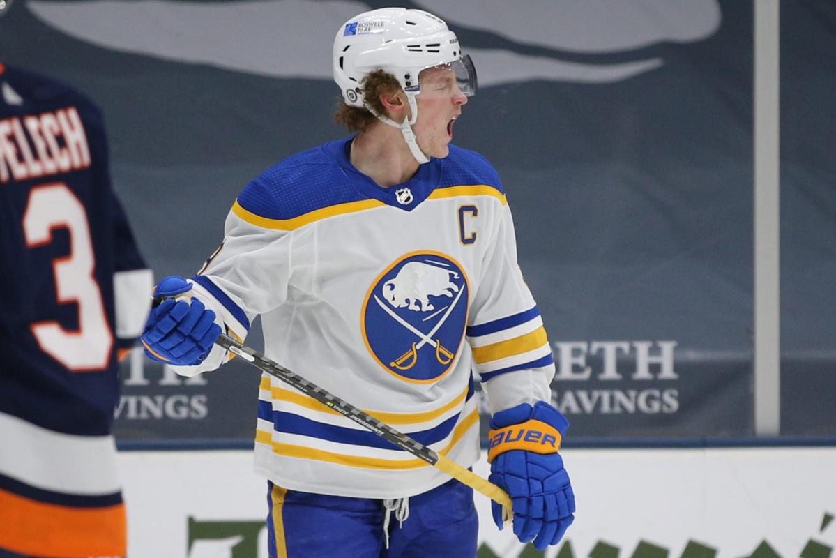 Selon les médias de Buffalo, c'est cette semaine que Jack Eichel...