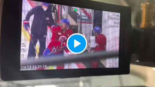 Shea Weber en train de MÎMER un GRAND-PAPA!!!