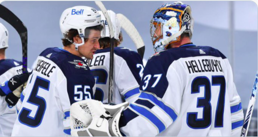 Connor Hellebuyck est SAOUL....