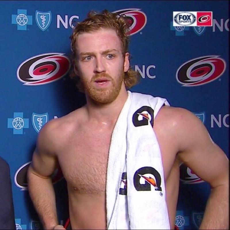 Dougie Hamilton traite le Lightning de tricheur !!!