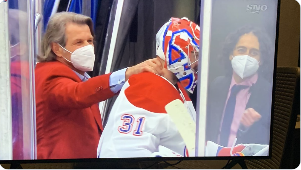 HAHA...Marc Bergevin jubilait devant Carey Price...