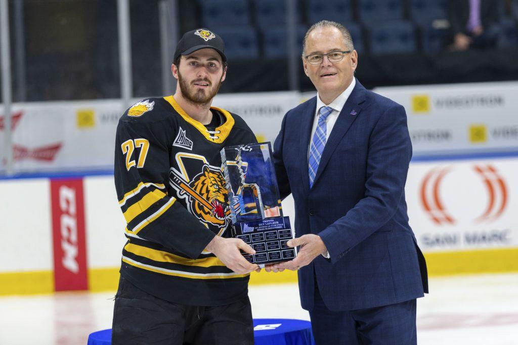 Il a finalement rejeté le Canadien !!!