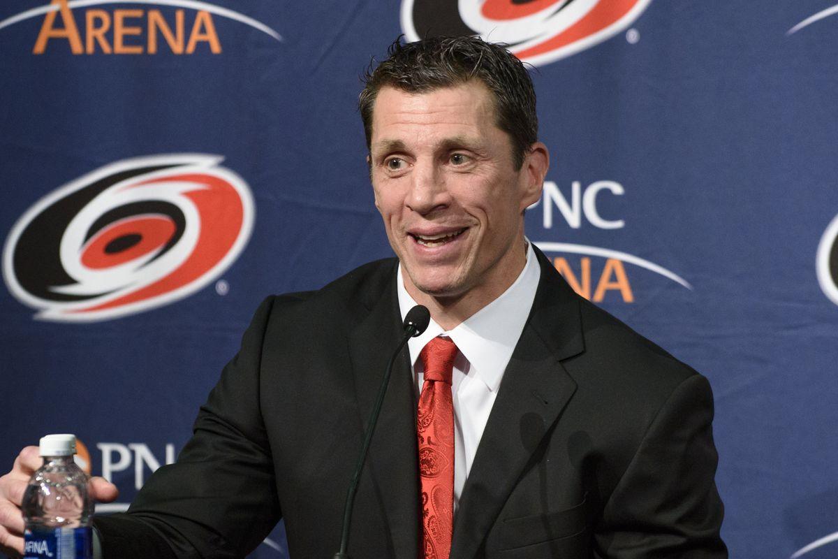 Rod Brind'amour s'est fait arnaquer par les Hurricanes...