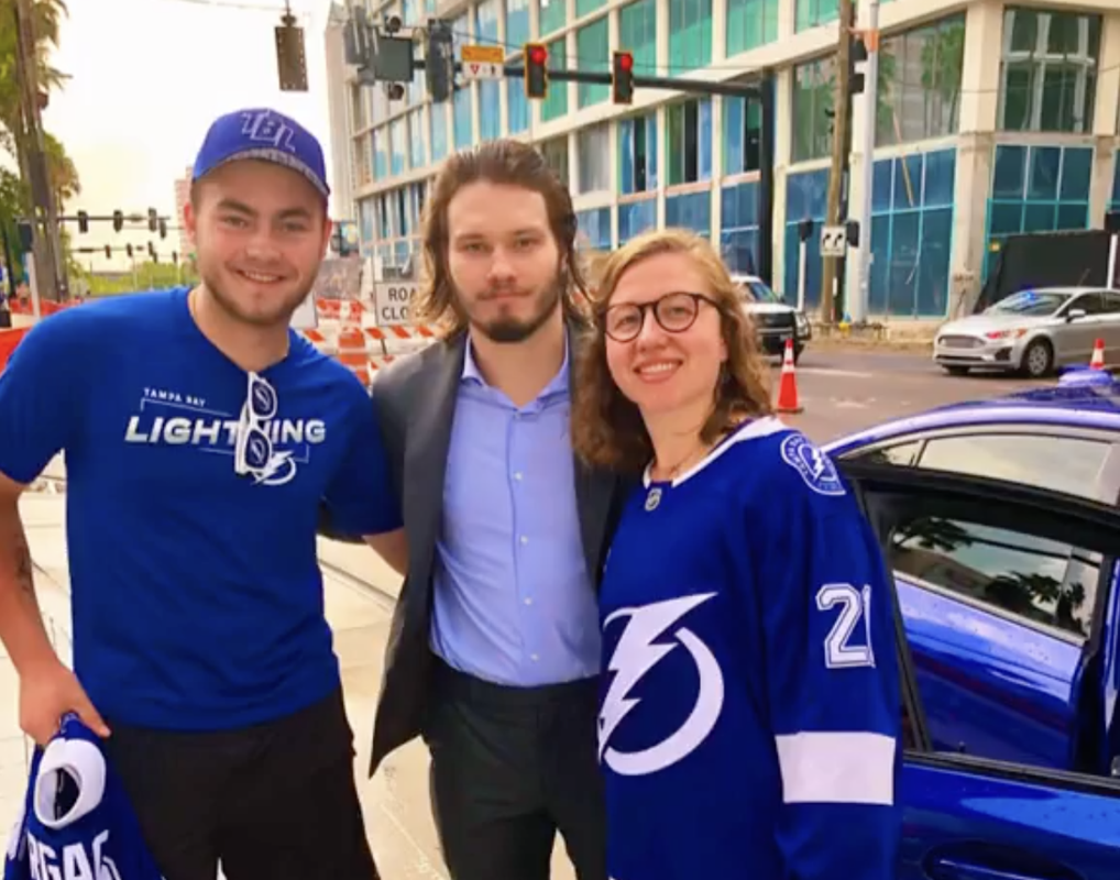 WOW...IMAGINEZ comment on aurait aimé Sergachev à Montréal...