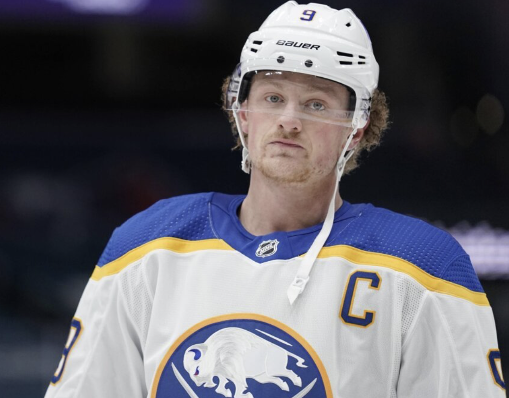 WOW...Jack Eichel sur le point d'être échangé...