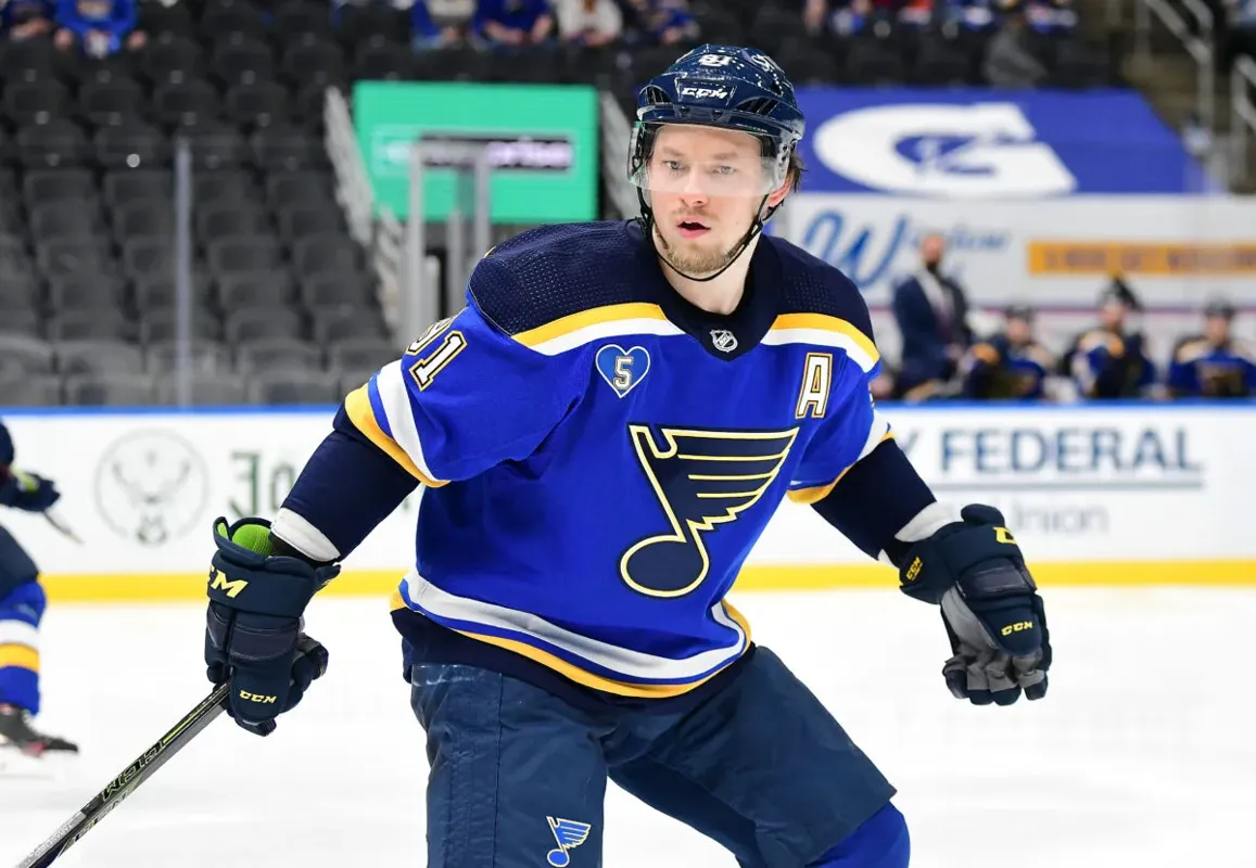 BOMBE à St-Louis!!!! Vladimir Tarasenko...