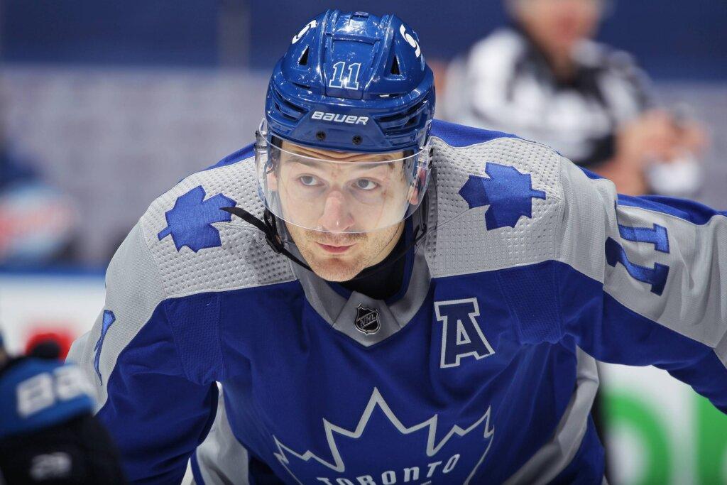 Zach Hyman va VOLER les Oilers..