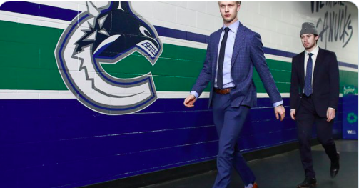 Tant que Quinn hughes et Elias Pettersson ne seront pas signés...