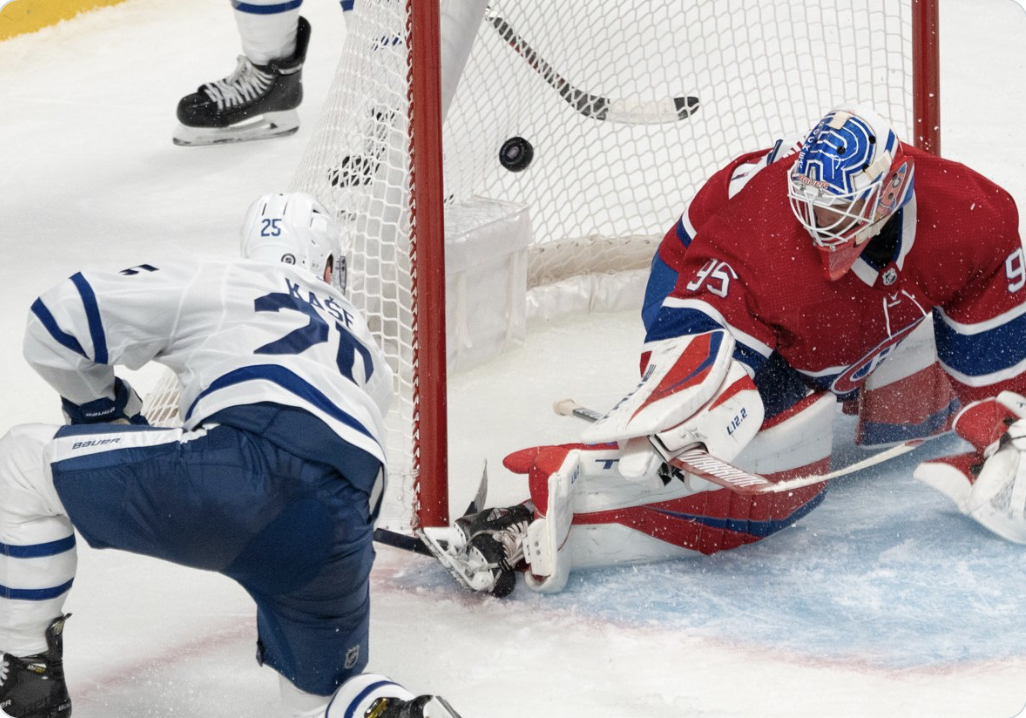 Guillaume Latendresse et Maxim Lapierre en furie, contre les CÔLONS qui étaient au Centre Bell lundi...