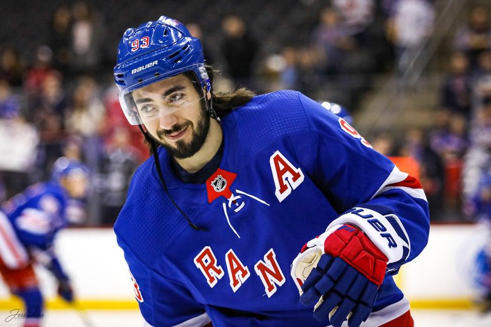 Mika Zibanejad continue d'essayer d'arnaquer les Rangers...