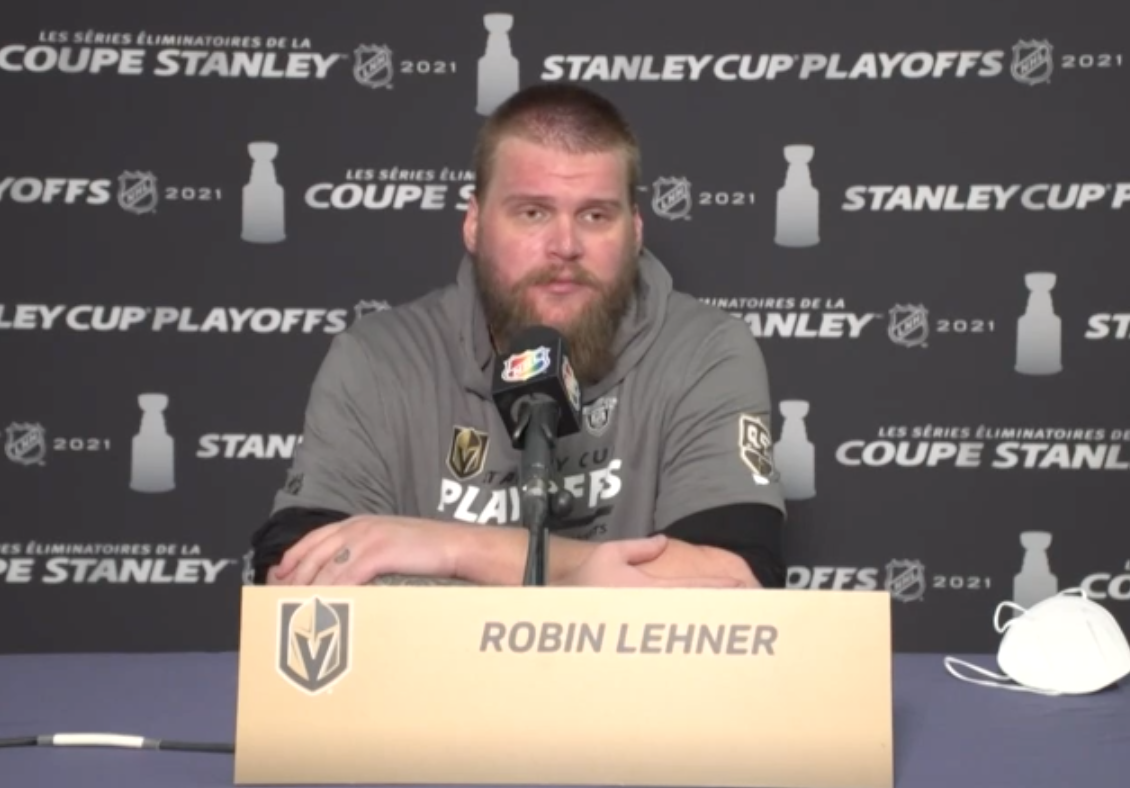 Avec toute la M...que Robin Lehner brasse...