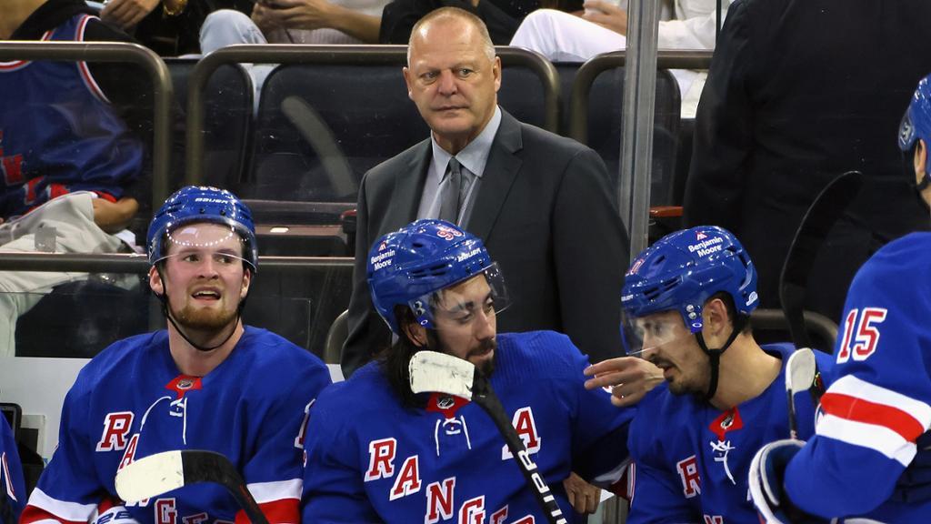 Gerard Gallant en prend déjà plein la gueule à New York...