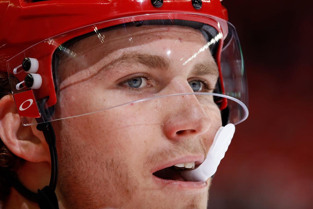 Matthew Tkachuk n'aime pas les Québécois...