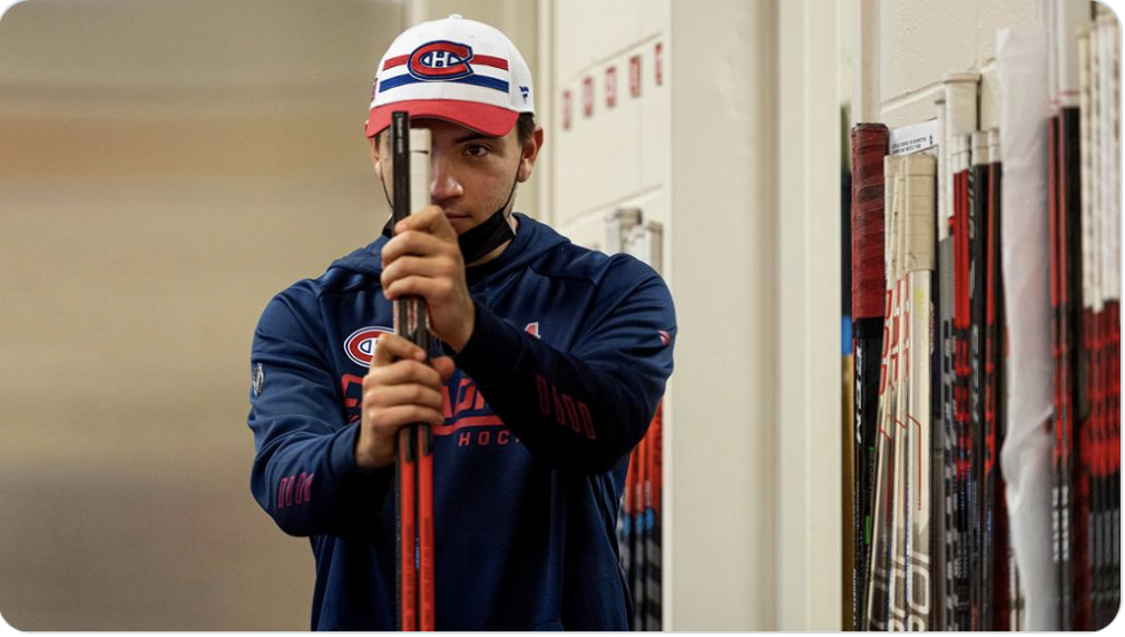 Un journaliste du Colorado humilie le contrat de Nick Suzuki !!!