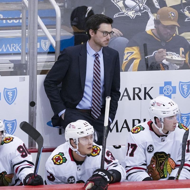 Les Blackhawks congédient leur entraineur chef!!!