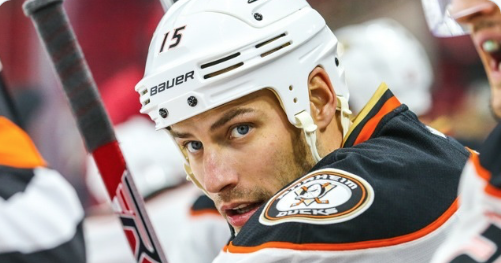 Ryan Getzlaf intéresse énormément Joe Sakic...