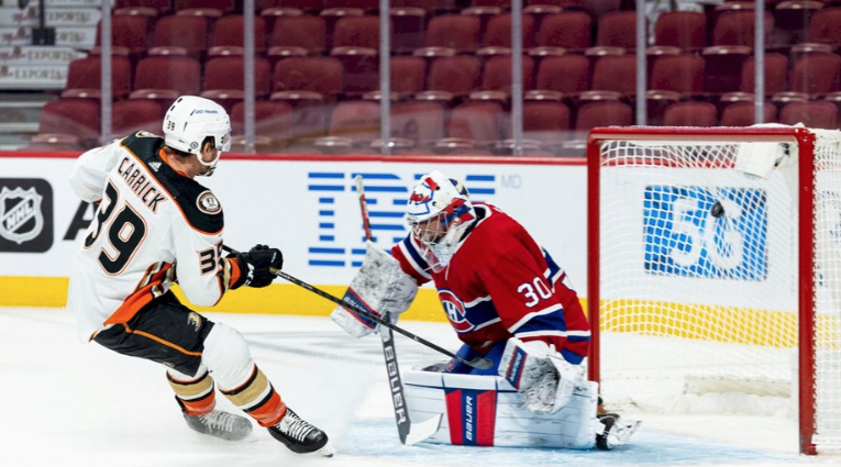 Cayden Primeau au FOND du TROU...