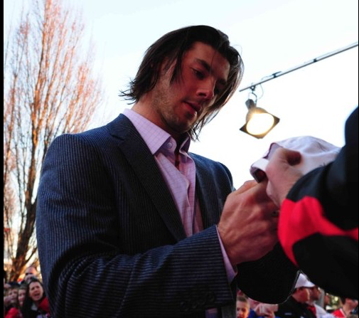 Si Kent Hughes devient DG du CH demain....Kris Letang...