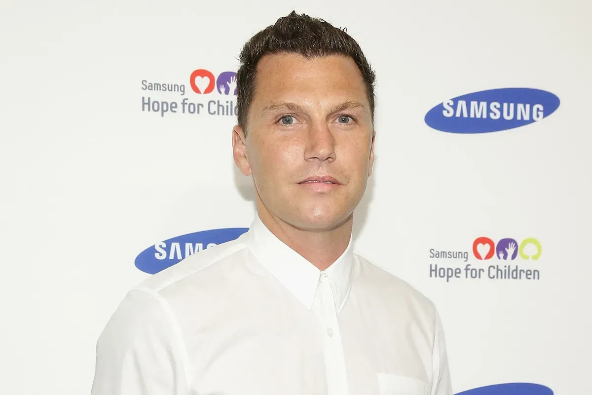 HAHAHA...Sean Avery fait un retour au jeu...