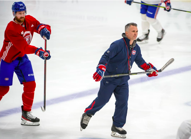 Jean-Charles Lajoie se moque de Martin St-Louis...ISHHHHHHHH...