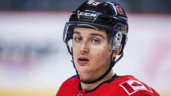 Kent Hughes avait le choix entre Jakob Pelletier et le choix de première ronde des Flames....