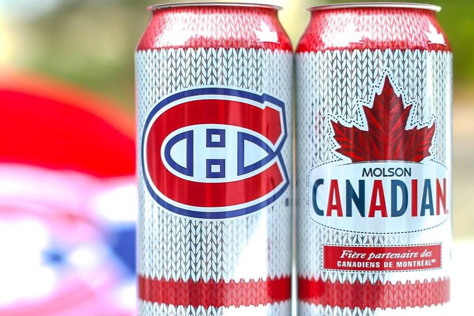 Martin St-Louis a accepté la BIÈRE dans le VESTIAIRE!!!