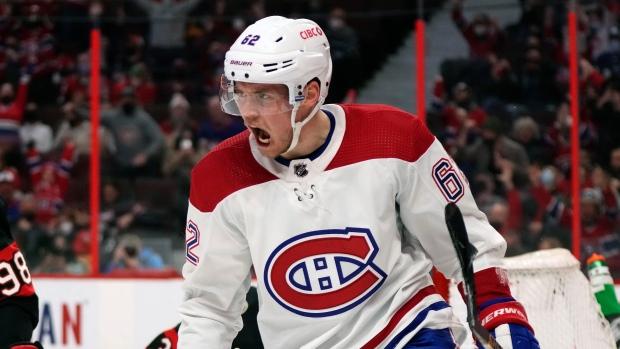 Kent Hughes n'essaie pas d'échanger Artturi Lehkonen...