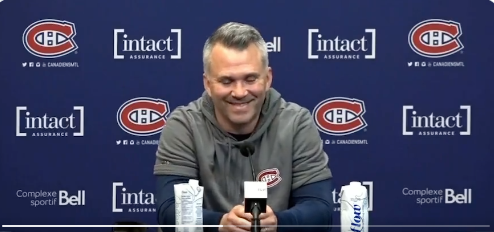 Le sourire TANNANT de Martin St-Louis...HAHA!!