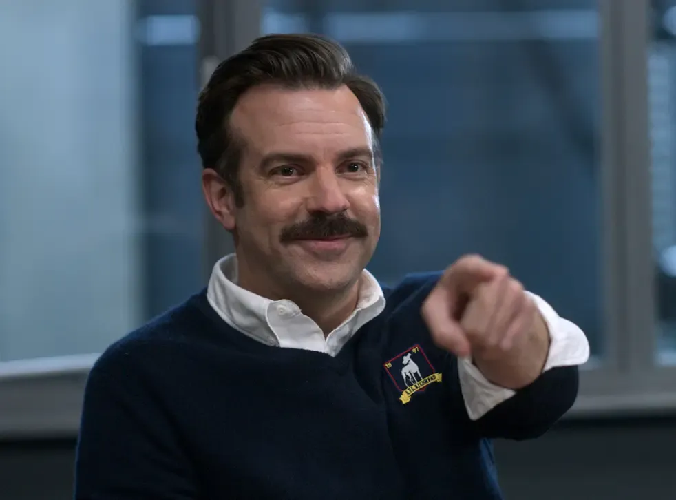 Martin St-Louis... Un MIX entre Ted Lasso...et Bill Belichick...