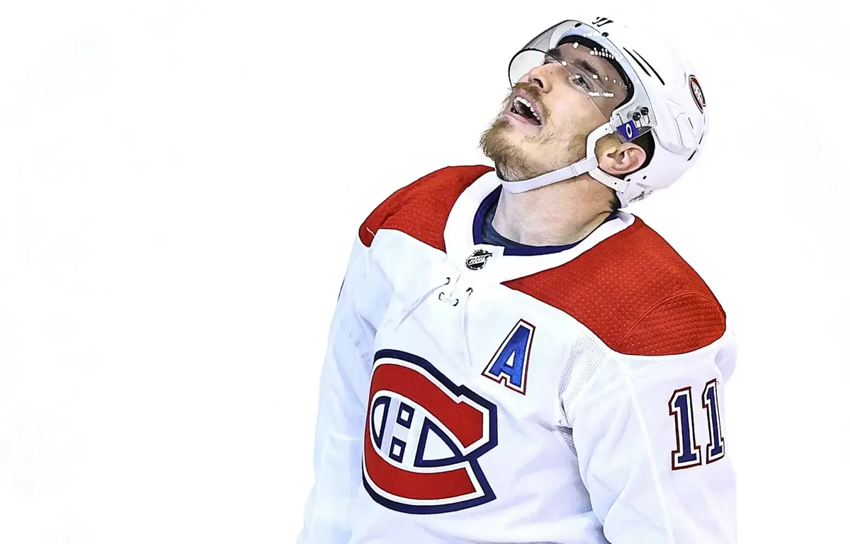 Brendan Gallagher doit se la FERMER...AYOYE...