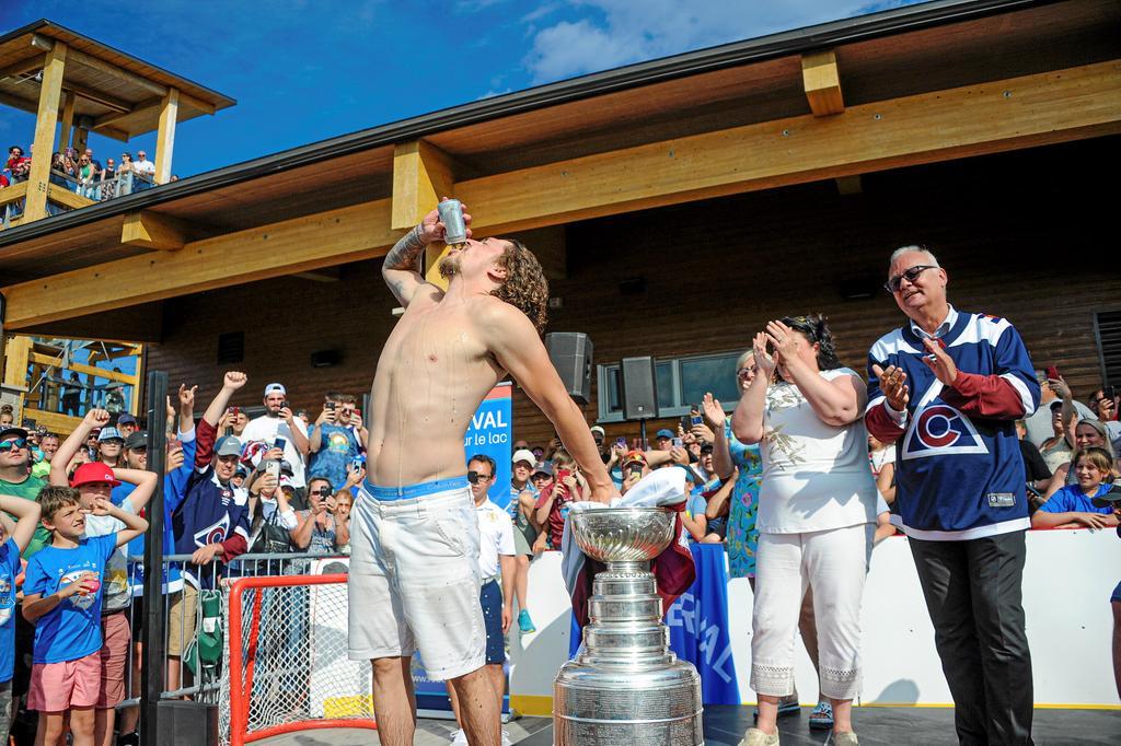 Joe Sakic rassure Samuel Girard....il aurait été SAOUL encore plus!!!