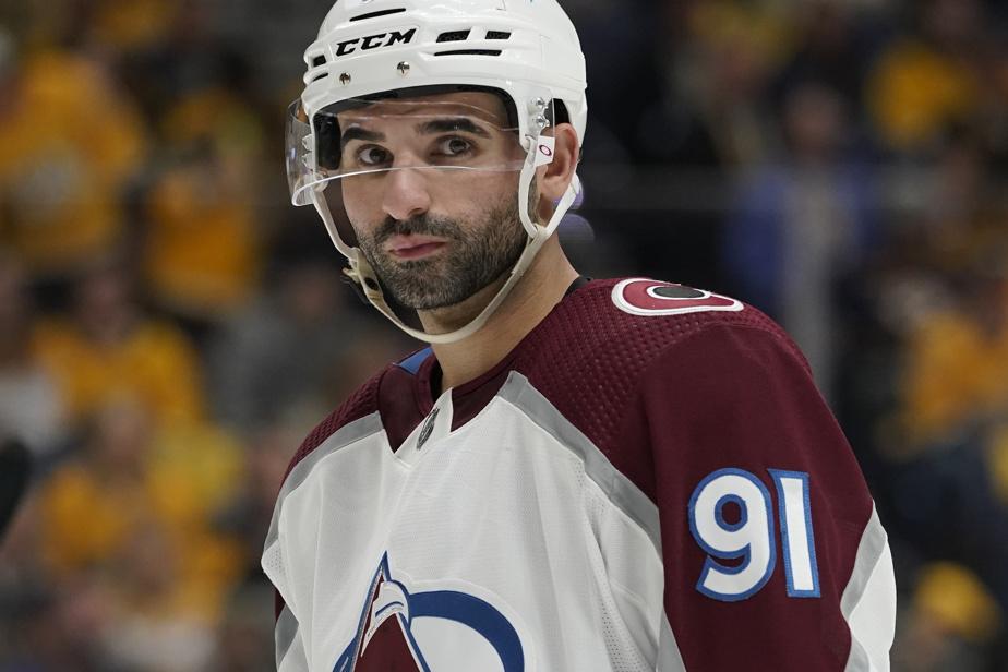 Les deux équipes prêtes à SURPAYER Nazem Kadri,...