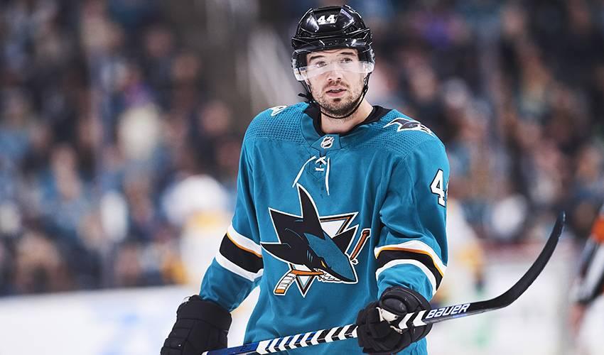 Marc-Édouard Vlasic doit WAKE UP!!!!! C'MON MAN!!!!