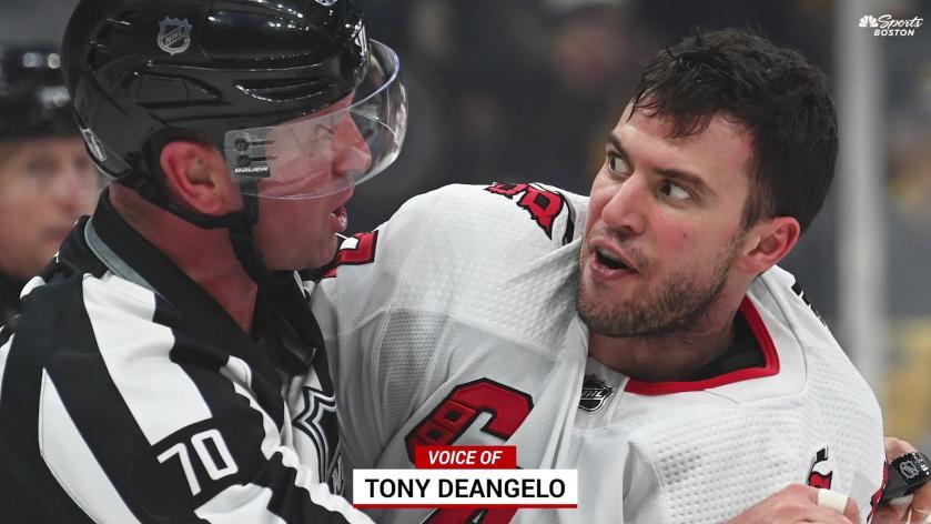 Qui veut Tony DeAngelo à Montréal? Dommage qu'il soit un SALAUD RACISTE...