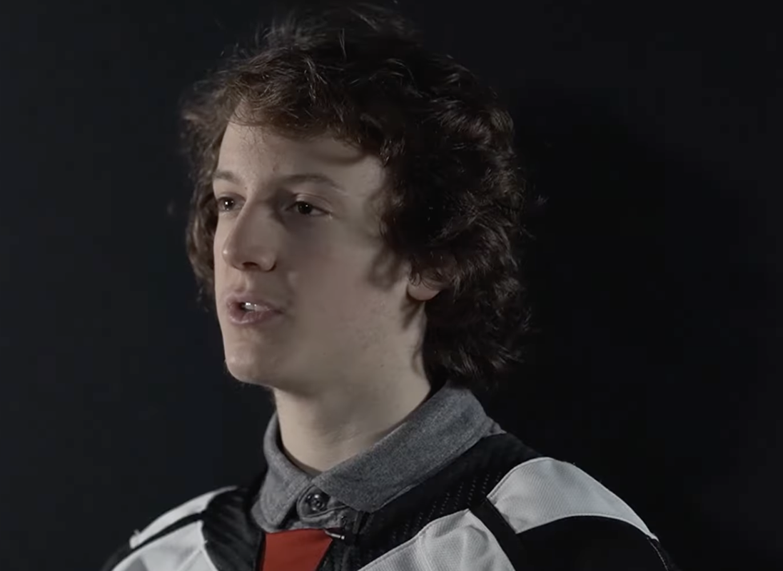 Hockey30 | Vidéo: Vincenz Rohrer est d'une FINESSE avec ses mains...