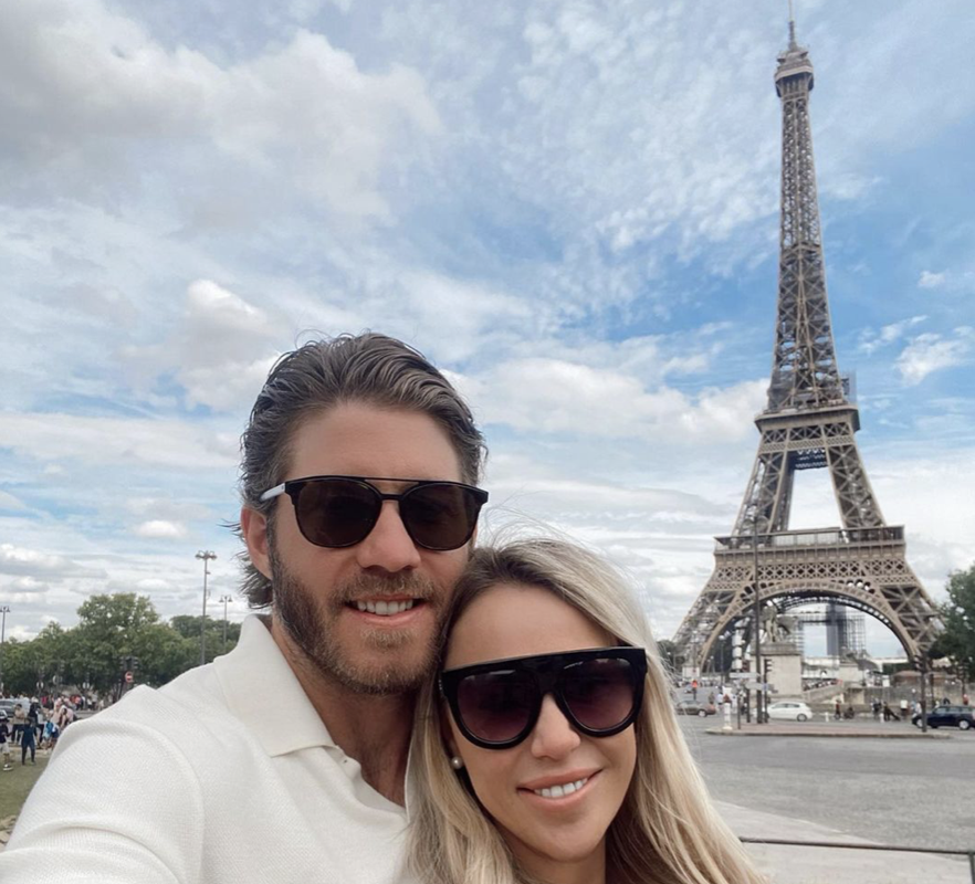 La femme de Mike Hoffman en a MARRE...