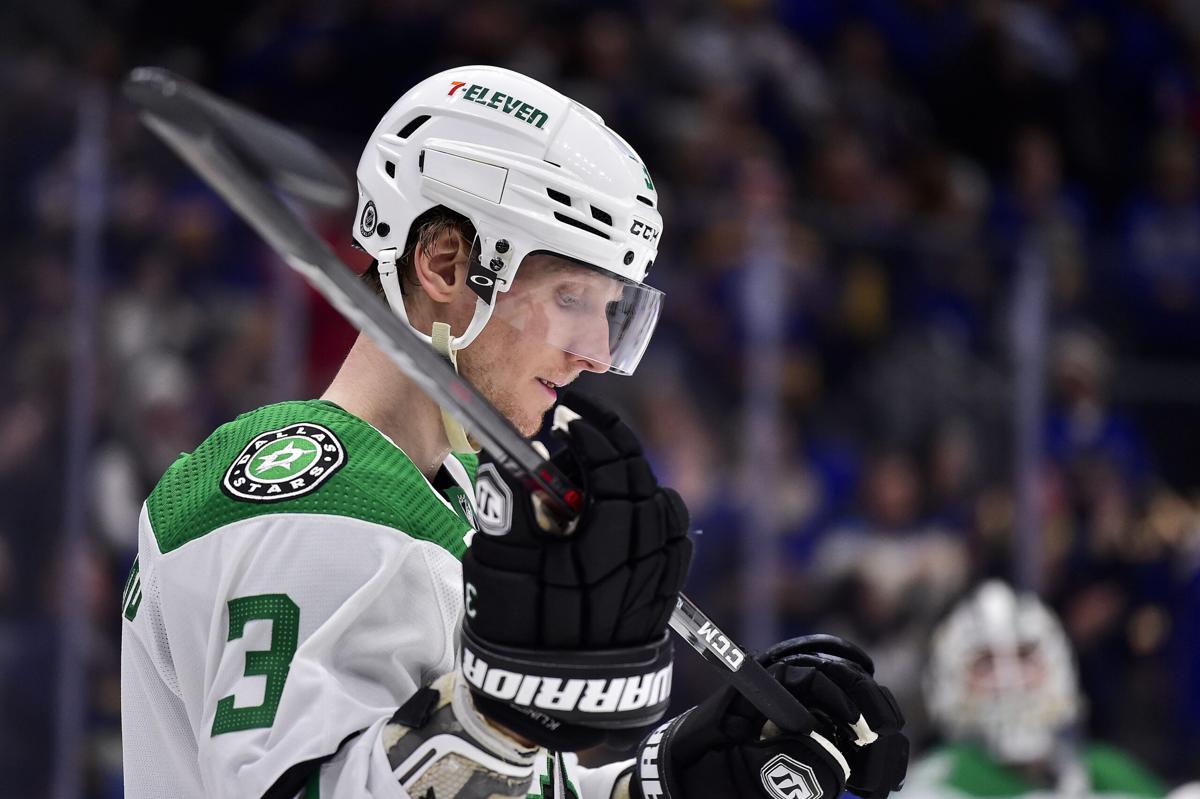 OUCH...Sportsnet dévoile..À quel point John Klingberg s'est fait FOU....