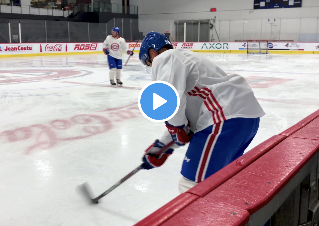 Vidéo:  Jonathan Drouin pratique sa SHOT...les cadeaux de Juraj Slafkovsky...