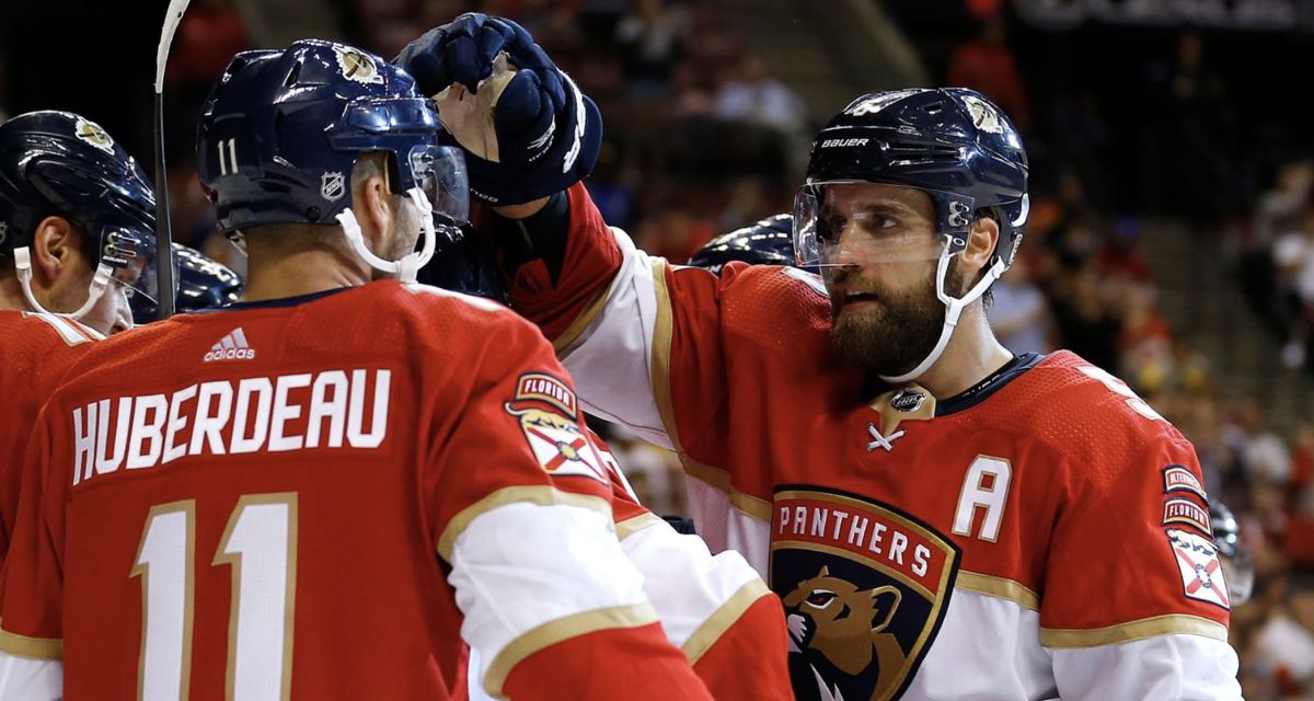 Aaron Ekblad est en TABAR%&$ contre son DG!!!