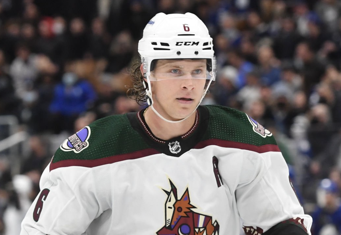 Jakob Chychrun... Les équipes qui ont contacté les COYOTES selon Dreger