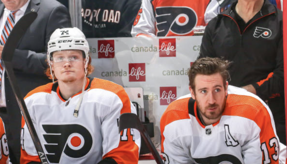 Les FANS des FLYERS veulent voler le SHOW aux CANADIENS