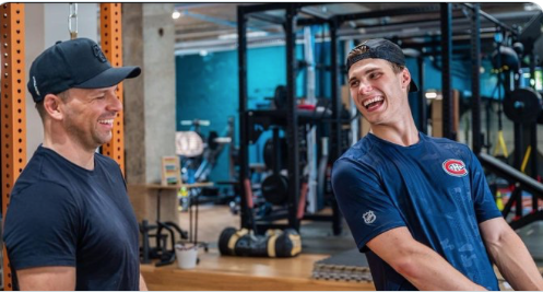 Vidéo: Cette vidéo de Juraj Slafkovsky au GYM...