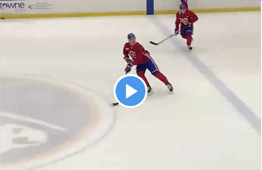 VIDEO: Slafkovsky est juste trop fort pour ses coéquipiers