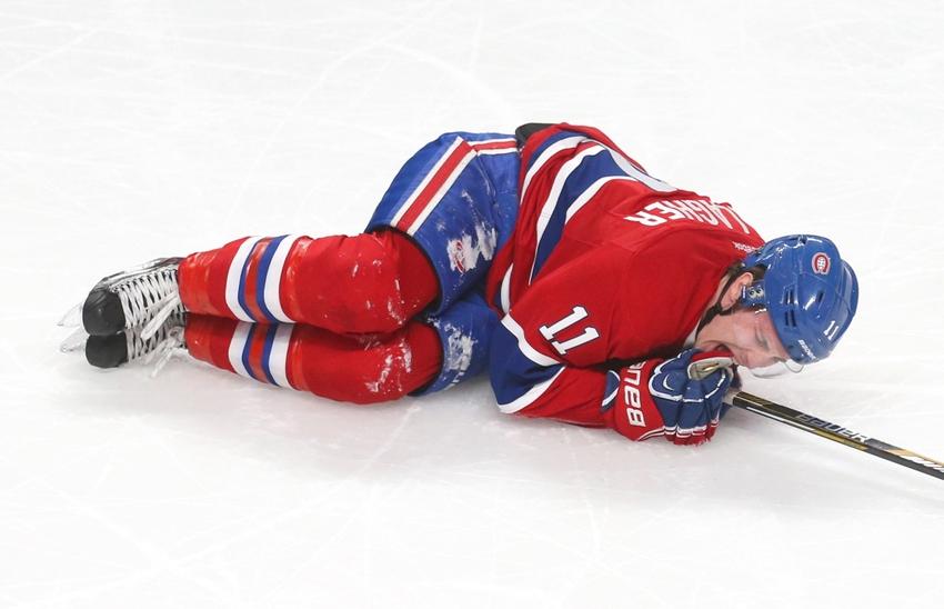 Brendan Gallagher glisse sur un bâton et quitte le match...