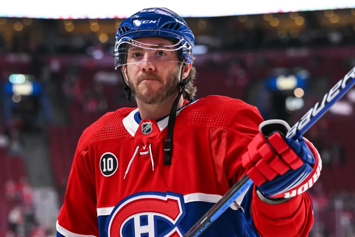 Toujours le même dépisteur de l'Avalanche au Centre Bell...